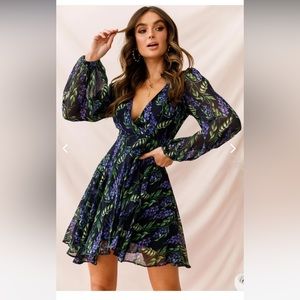Selfie Leslie dress Saints and Secrets floral bluebells navy NEW Wisteria Lane